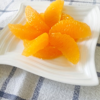 見栄えする☆綺麗なオレンジの切り方  （カルチェ）